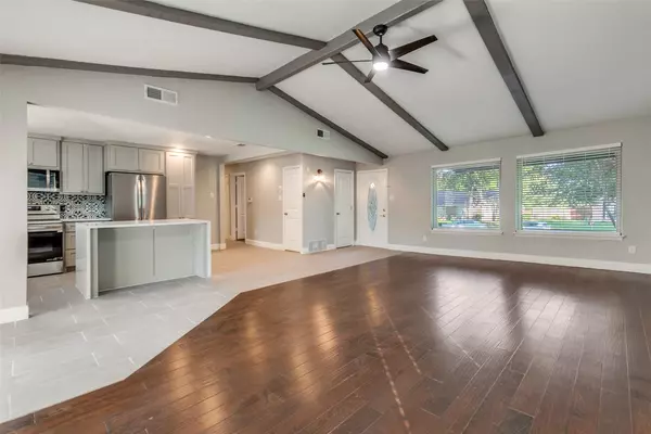 1406 Cotillion DR, Plano, TX 75074