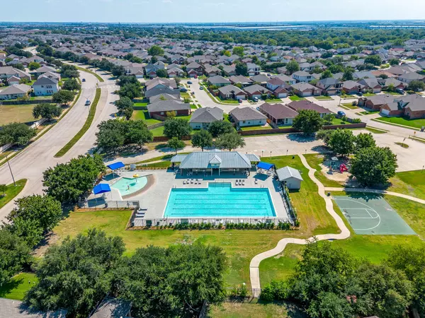 Fort Worth, TX 76131,2420 Priscella DR
