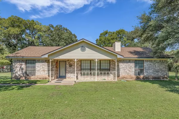 309 Old Leroy RD, Elm Mott, TX 76640