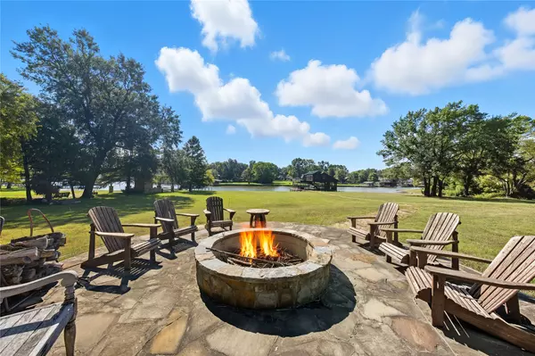 100 Letha DR, Trinidad, TX 75163