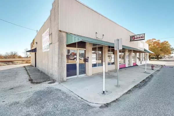 710 E California ST, Gainesville, TX 76240