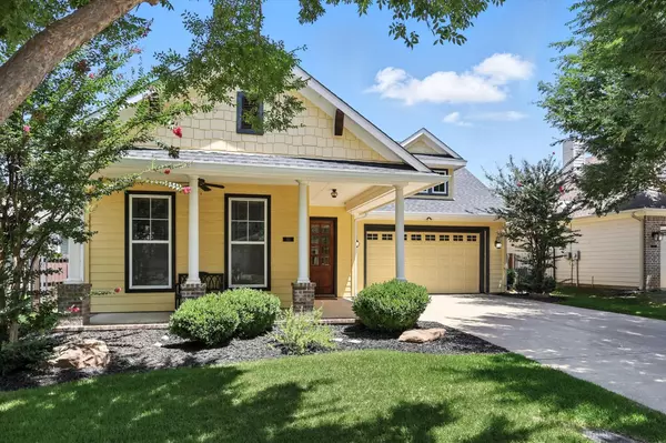 511 Village WAY, Argyle, TX 76226