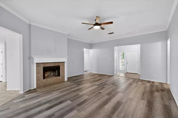 Burleson, TX 76028,729 Ridgehill DR