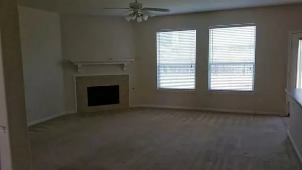 Fort Worth, TX 76244,12116 Vienna Apple RD