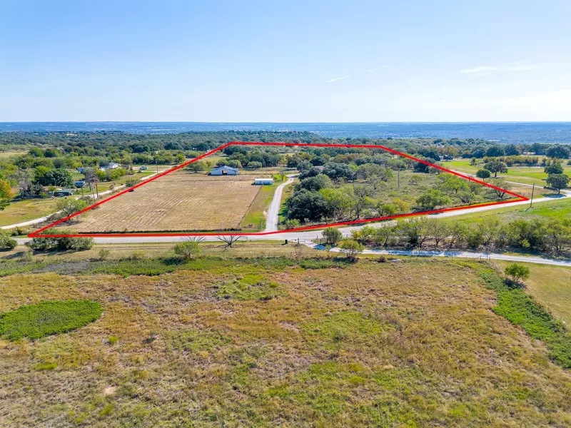 625 Southridge RD, Mineral Wells, TX 76067
