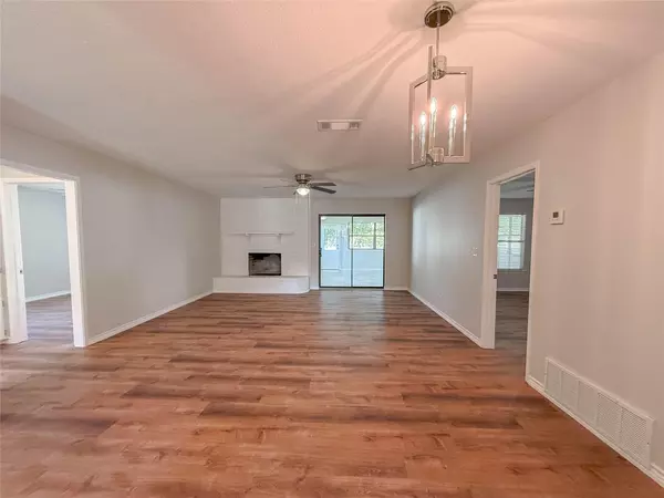 Granbury, TX 76049,3809 Winding WAY