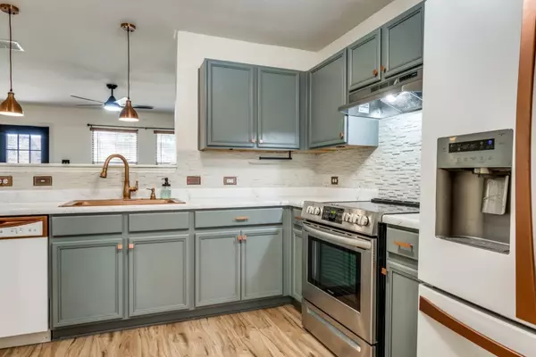 Fort Worth, TX 76052,1133 Day Dream DR