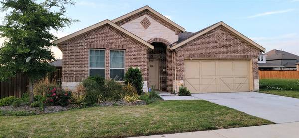 6421 Farndon DR, Celina, TX 76227