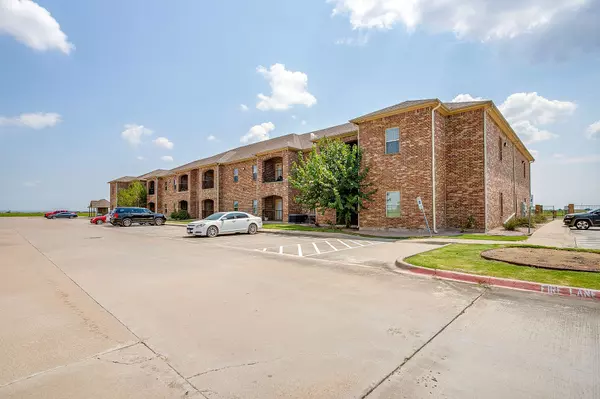 Alvarado, TX 76009,301 County Road 207 #1206
