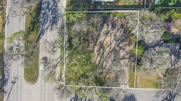 Fort Worth, TX 76109,4000 Bellaire DR