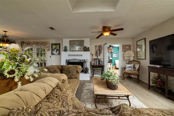 Weatherford, TX 76085,109 Perdue LN