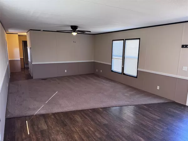 Joshua, TX 76058,3213 Elderberry LN