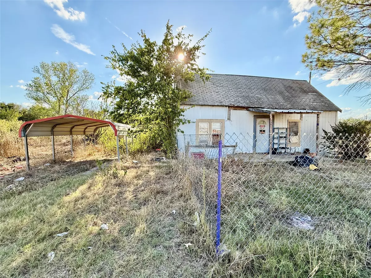 Millsap, TX 76066,211 Cherry ST