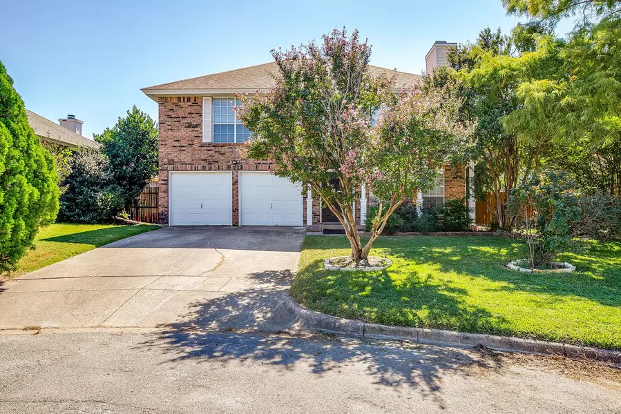 3604 Crosswicks CT, Fort Worth, TX 76137