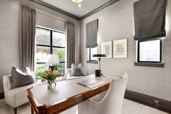 Dallas, TX 75209,4635 W Amherst AVE