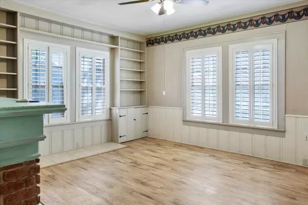 Corsicana, TX 75110,1501 Sycamore AVE