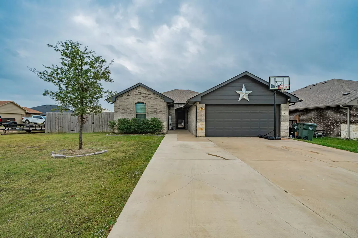 Mabank, TX 75147,107 Willowbend LOOP