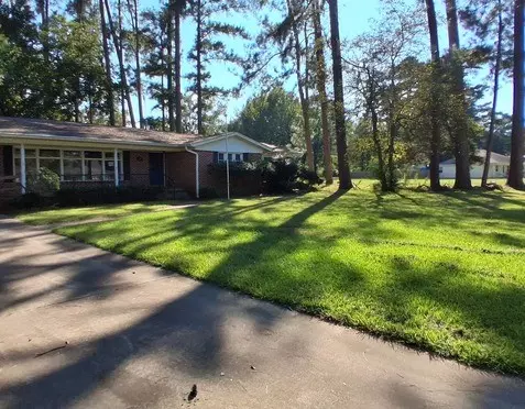 Pittsburg, TX 75686,106 Candy DR