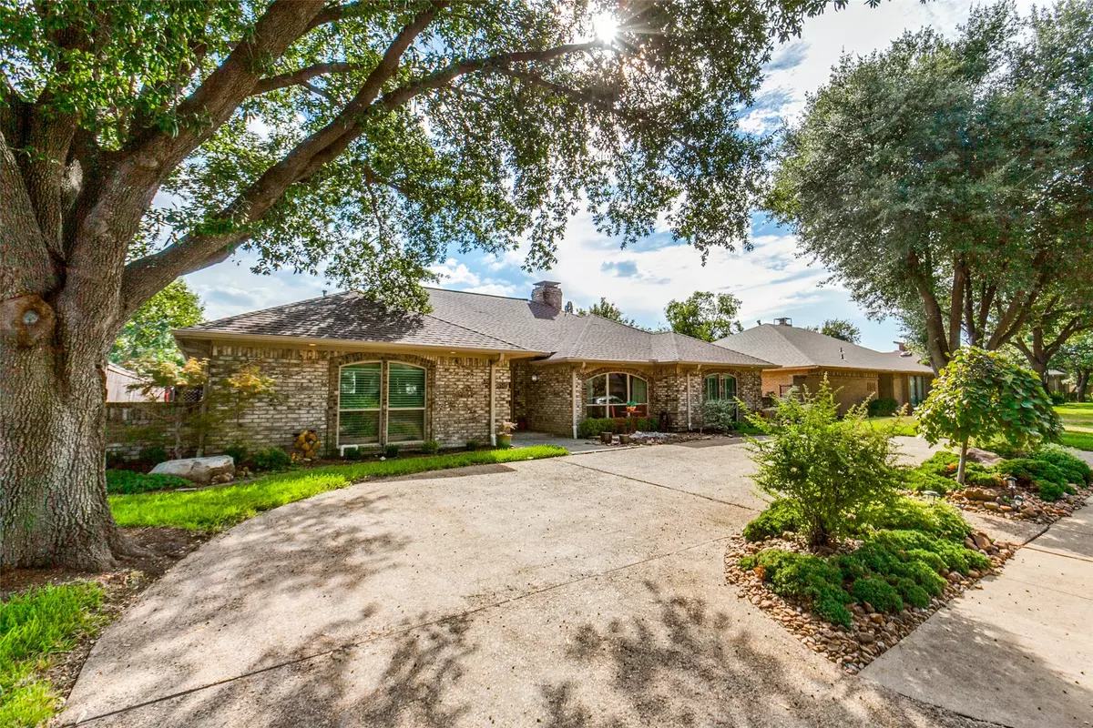 Dallas, TX 75252,6512 Wrenwood DR