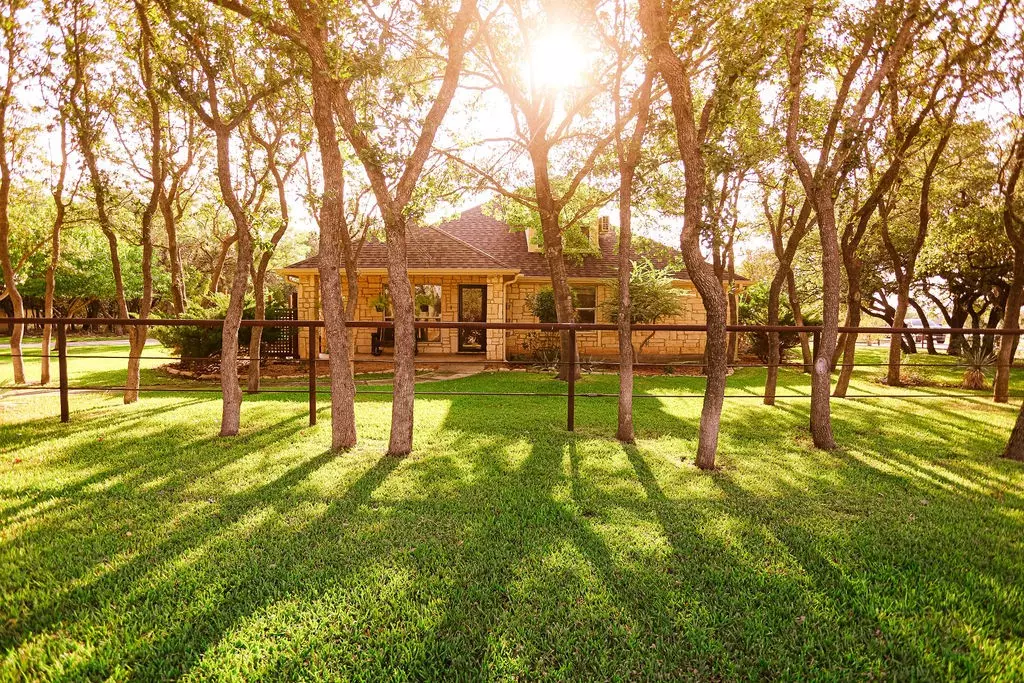 Brownwood, TX 76801,310 County Road 611