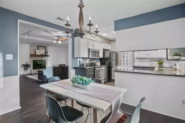 3511 Elgenwood TRL, Arlington, TX 76015