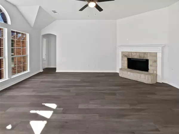 Fort Worth, TX 76179,7108 Brekenridge DR