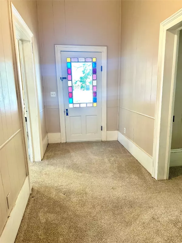 Goldthwaite, TX 76844,1211 Hutchings ST