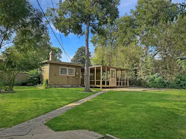Fort Worth, TX 76112,6713 Norma ST