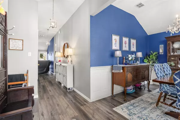 Burleson, TX 76028,1033 McKavett DR