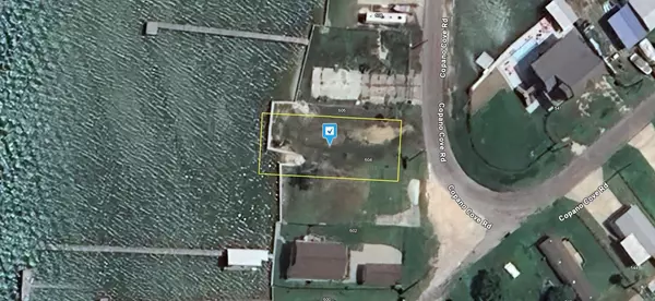 604 Copano Cove RD, Rockport, TX 78382