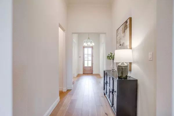 Azle, TX 76020,320 Slimp BLF