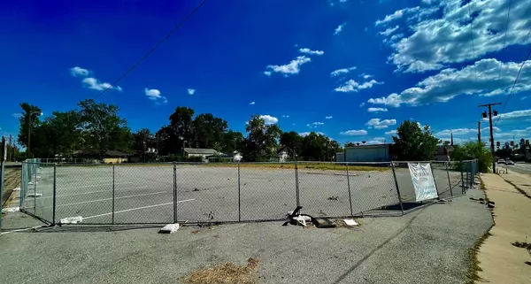 920 N Center ST, Bonham, TX 75418