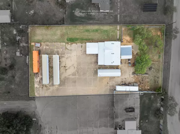 Aurora, TX 76078,104 Runway LN