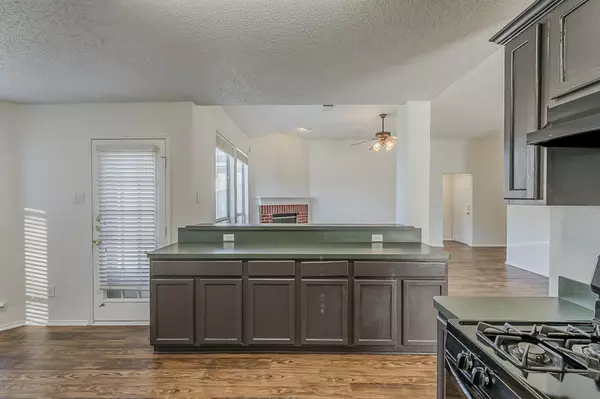 Mansfield, TX 76063,1601 Mcgarry LN