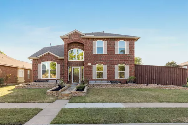 2925 Lake Valley DR, Garland, TX 75040