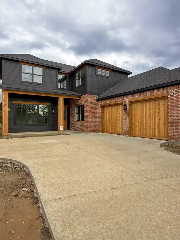 206 Pecan ST, Roanoke, TX 76262