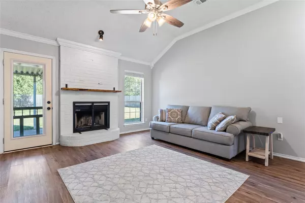 Woodway, TX 76712,290 Norwood DR