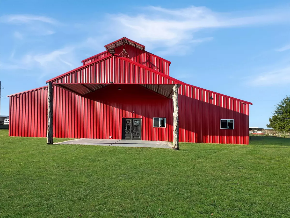 Whitesboro, TX 76273,1277 B Gunter RD