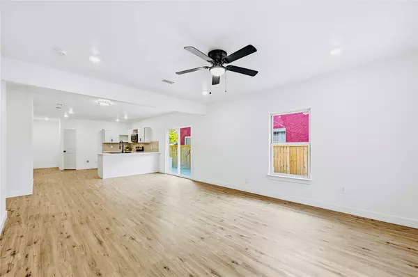 Dallas, TX 75223,4612 Garland AVE