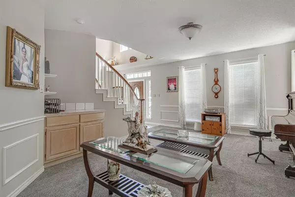 Arlington, TX 76001,2703 Kingswood CT