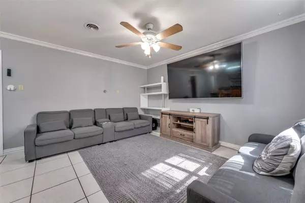 Farmers Branch, TX 75234,2505 Albemarle DR