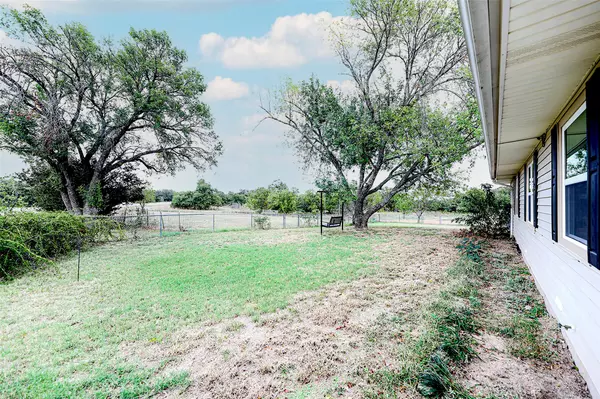 Bowie, TX 76230,1941 State Highway 59 S