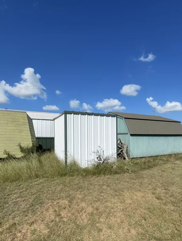 Valley Mills, TX 76689,454 Private Road 3551