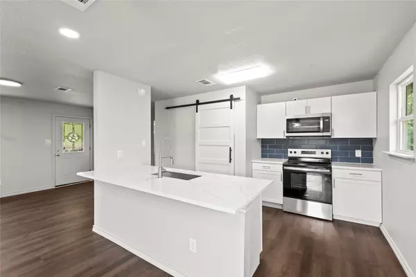 Gun Barrel City, TX 75156,242 Autumn Wood TRL