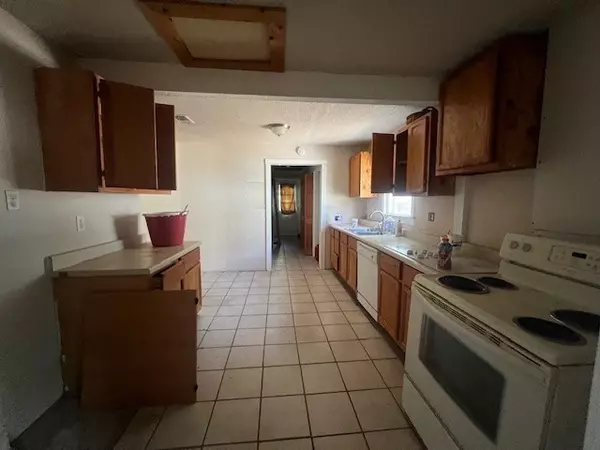 Paris, TX 75460,2106 Cleveland ST