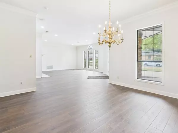 Athens, TX 75751,1178 E Oval DR