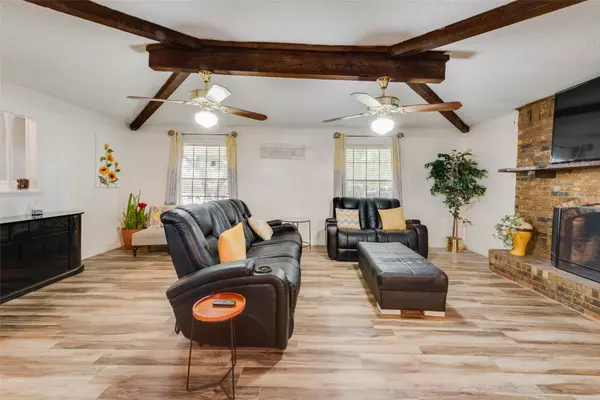 Desoto, TX 75115,115 Mantlebrook DR