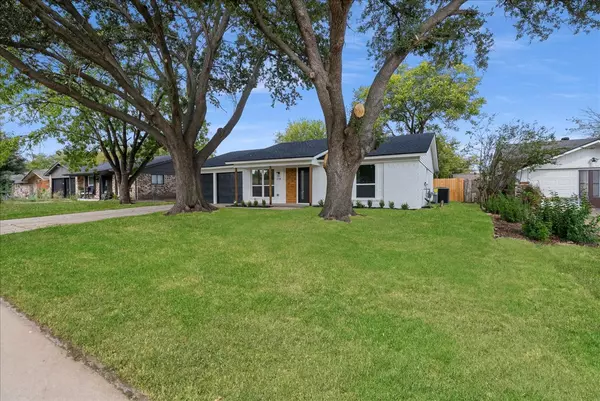 Grand Prairie, TX 75051,214 Santa Cruz CT