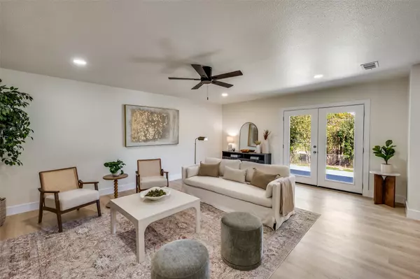 Denton, TX 76209,1001 Edinburg LN