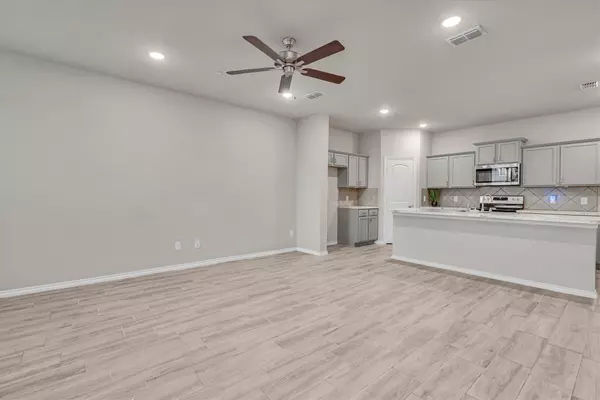 Mesquite, TX 75150,2828 Percheron DR